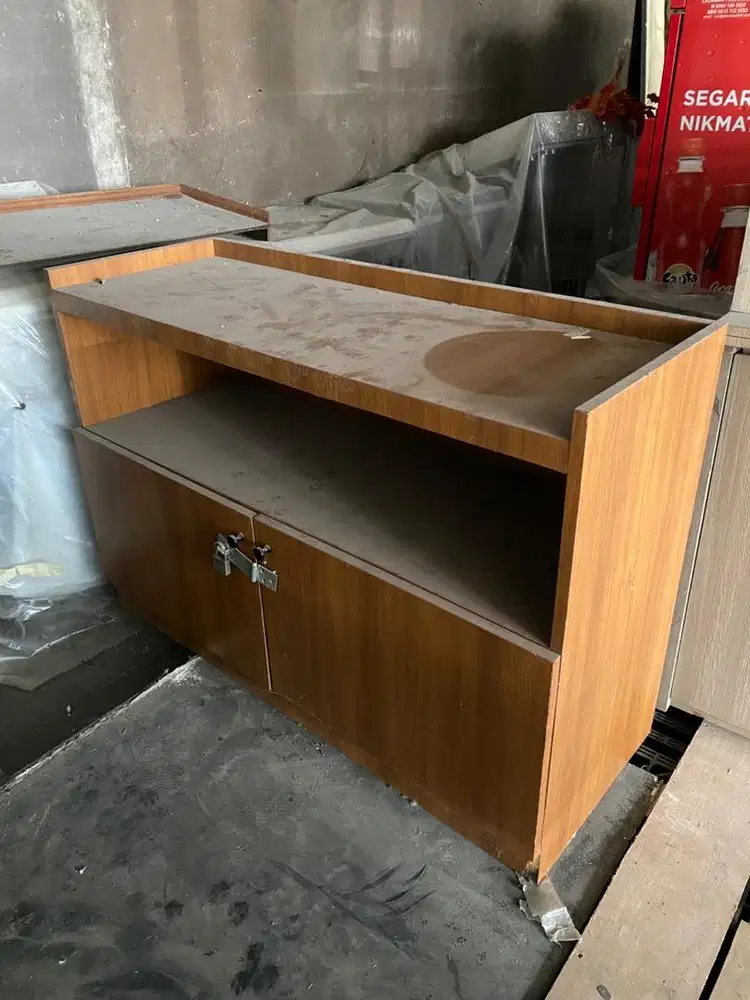 Meja Panjang Display Booth