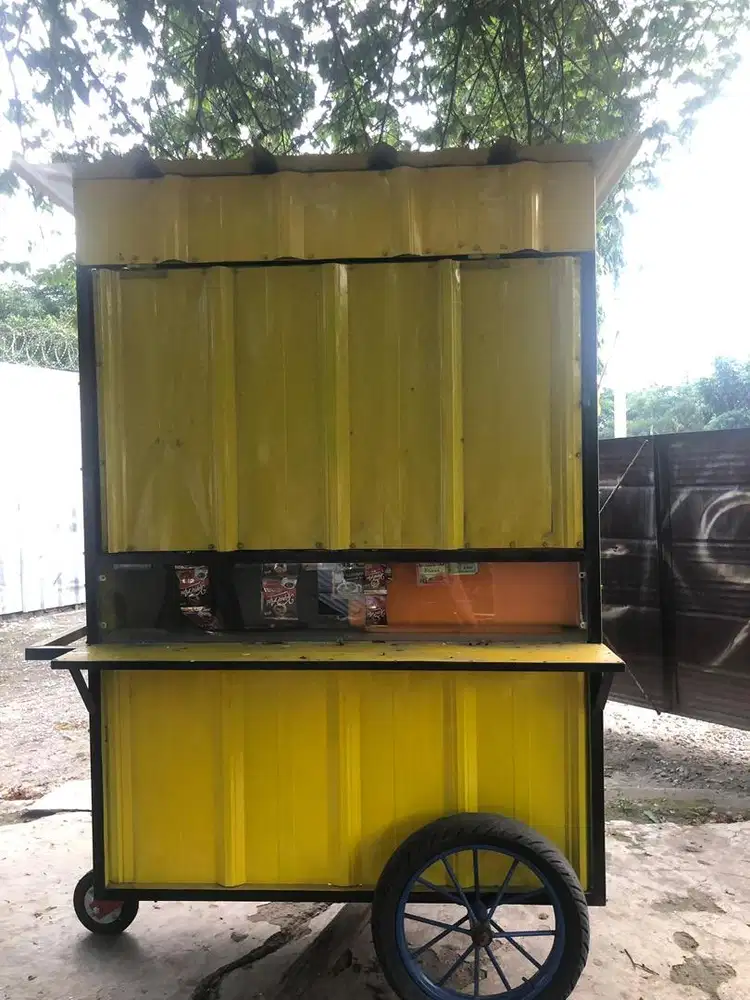 Gerobak bekas jualan