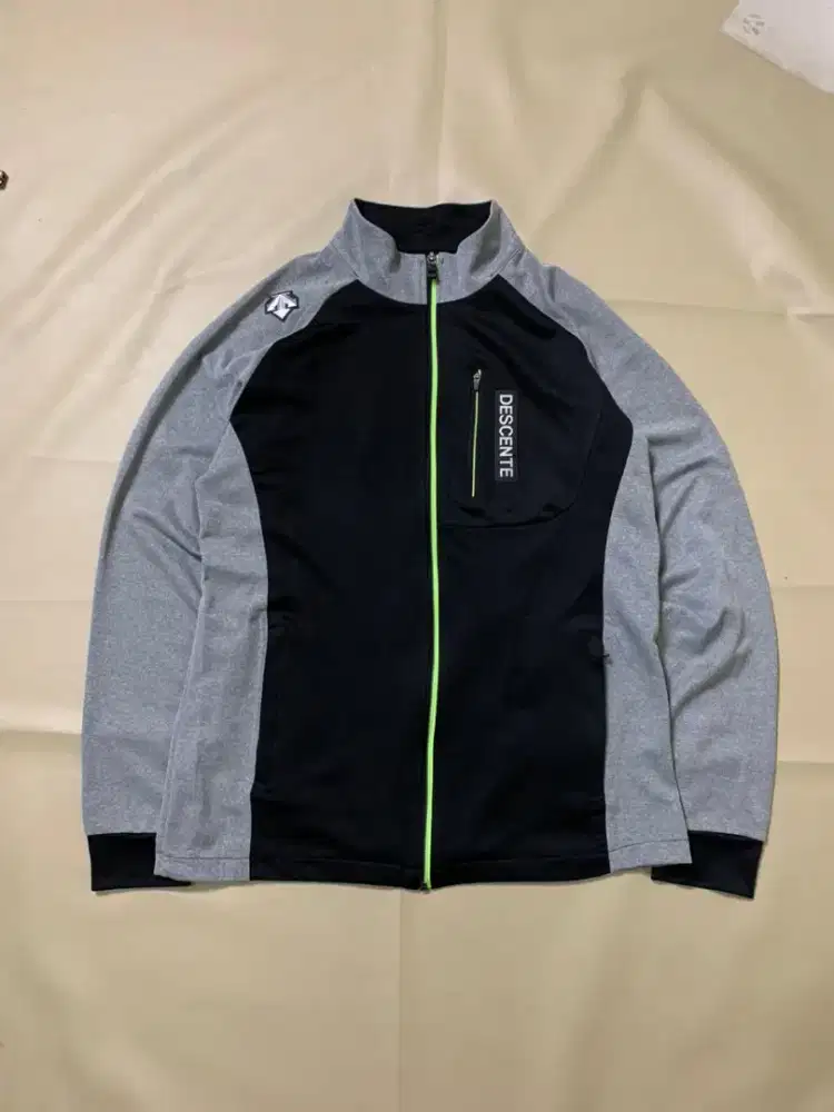 jaket tracktop descente f360 used good
