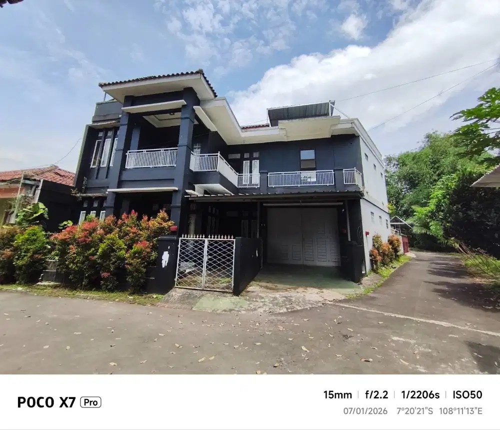 DISEWA/JUAL RUMAH ASRI NAN NYAMAN DI PUSAT KOTA TASIKMALAYA BISA NEGO