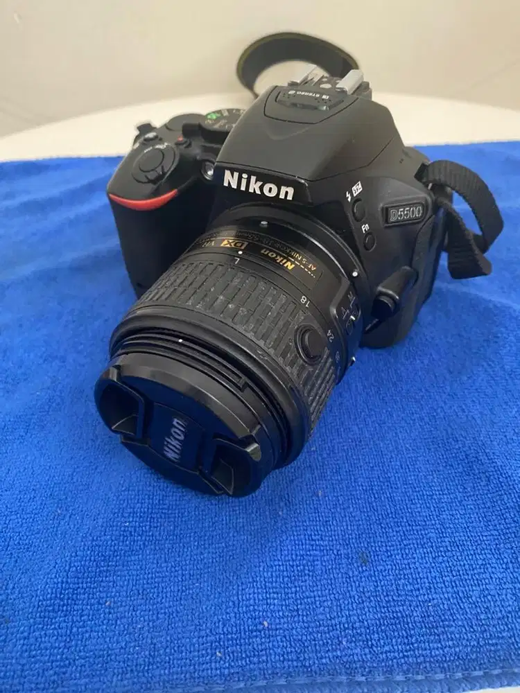 Kamera DSLR Nikon D5500 Kit