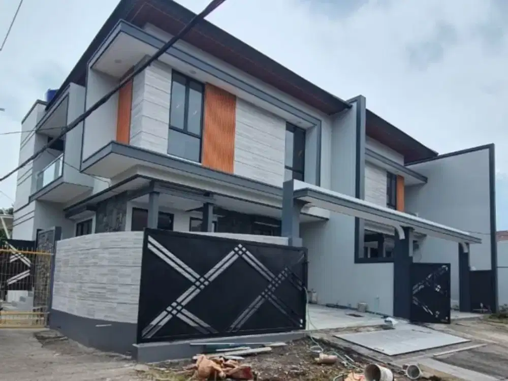 Rumah Sutorejo Prima NEW GRESS MINIMALIS Row 3,5 mobil STRATEGIS FAVORITERumah Sutorejo Prima NEW GRESS MINIMALIS Row 3,5 mobil STRATEGIS FAVORITE