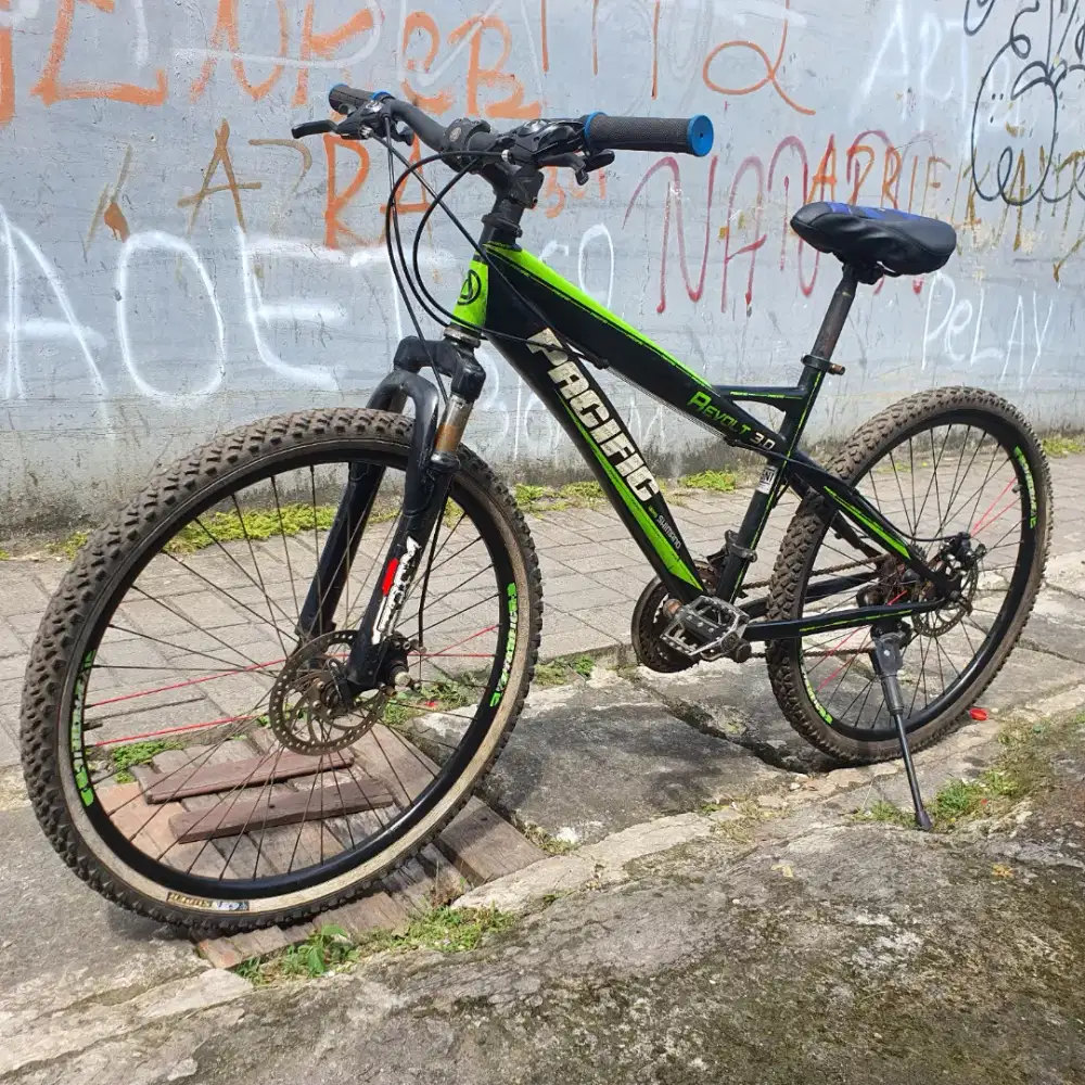 Sepeda gunung pacific