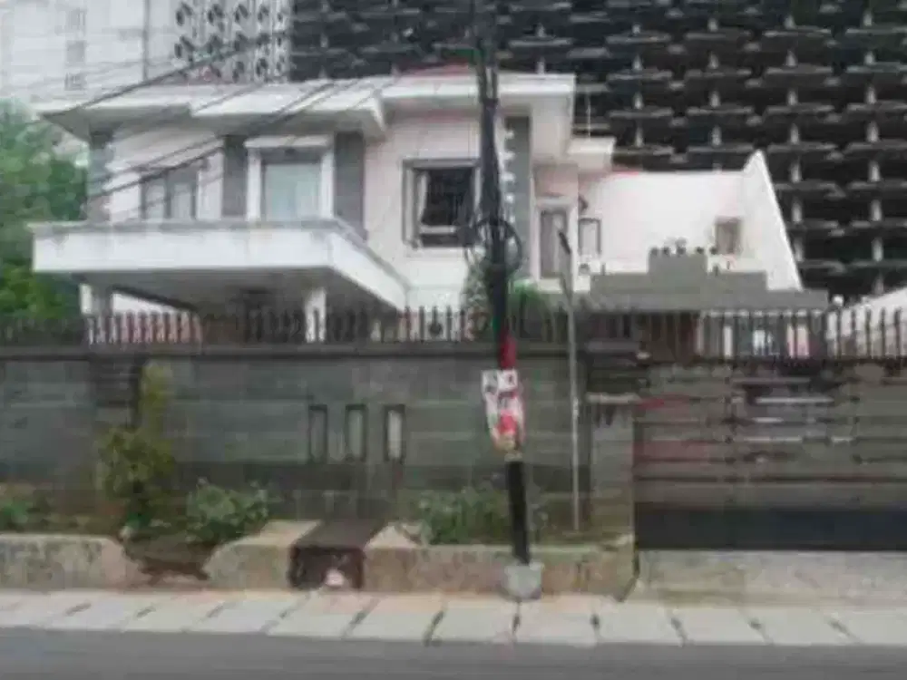 DiJual Rumah Strategis