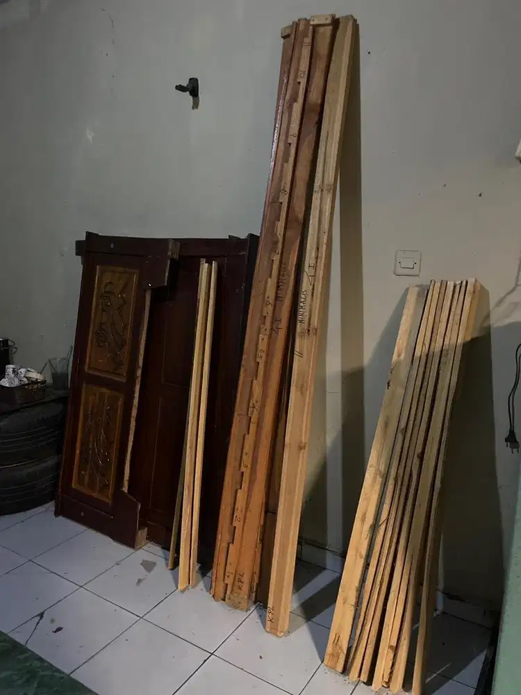 Dipan jati + kasur royal foam 120x200