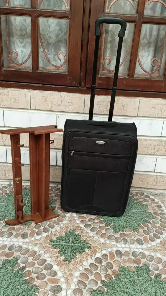 DIJUAL MURAH TAS KOPER IMPORT DAN GANTUNGAN BAJU BAHAN JATI ASLI