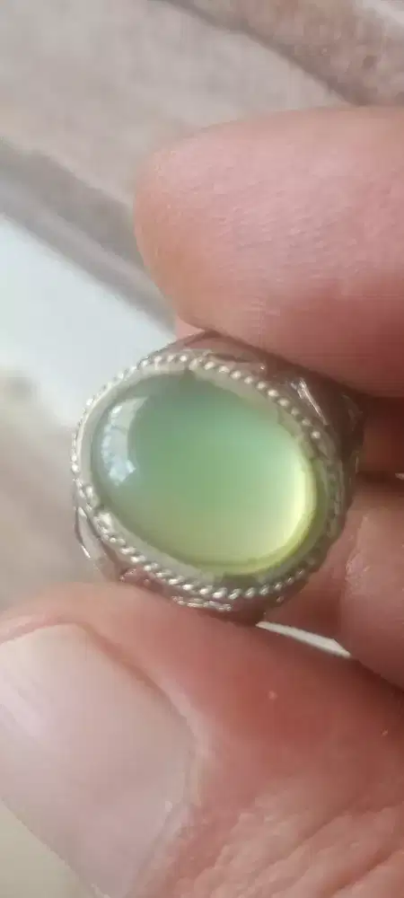 Batu Garut green Chalcedony giwang muter