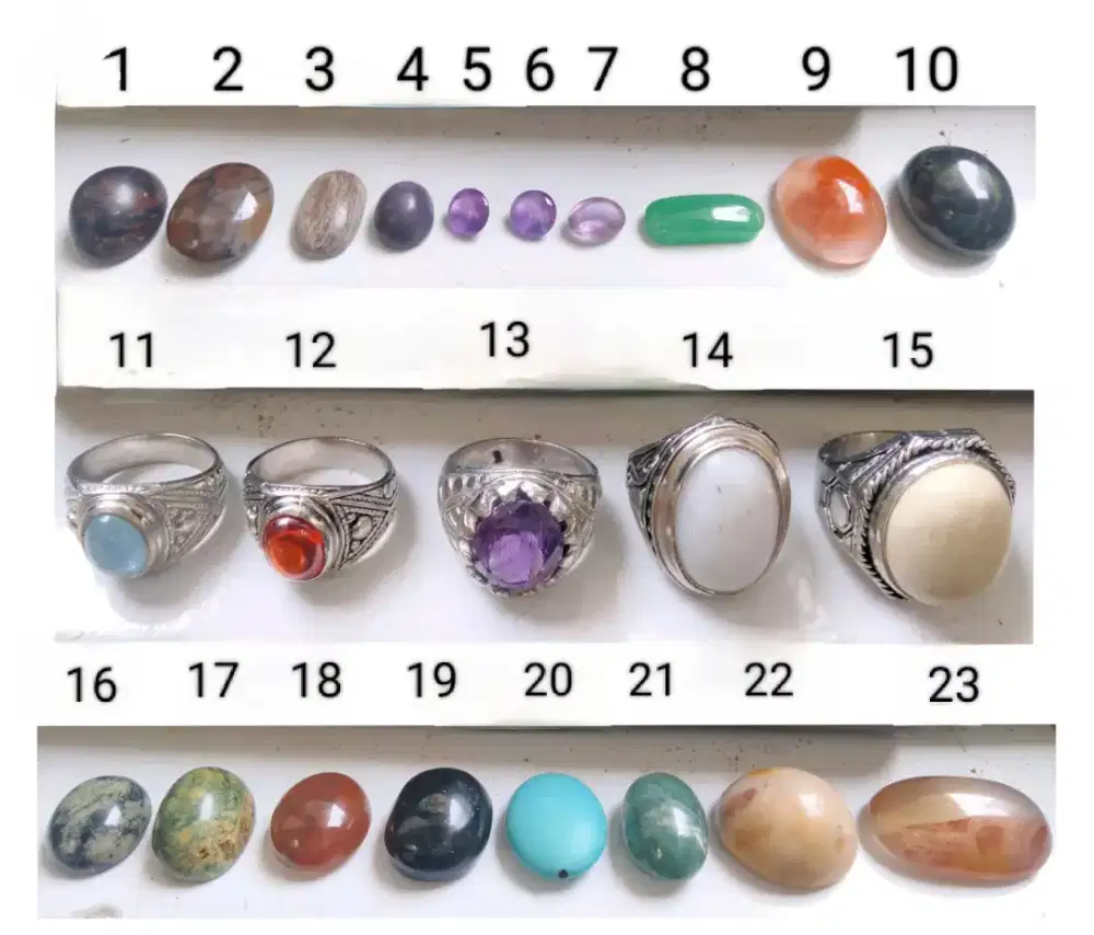 Aneka koleksi batuan