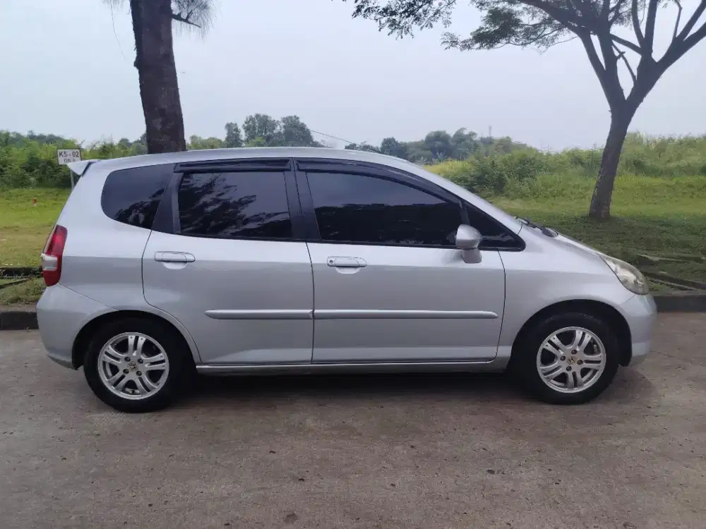 Honda Jazz 2004 Bensin