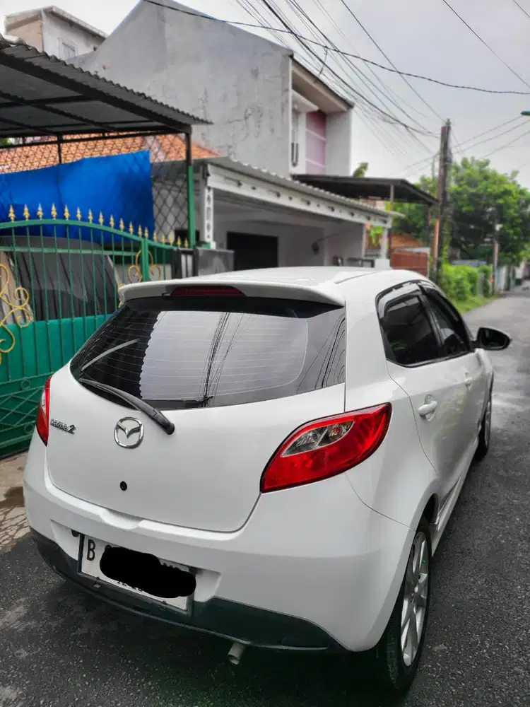Mazda 2 2012 R Automatic Pribadi Istimewa