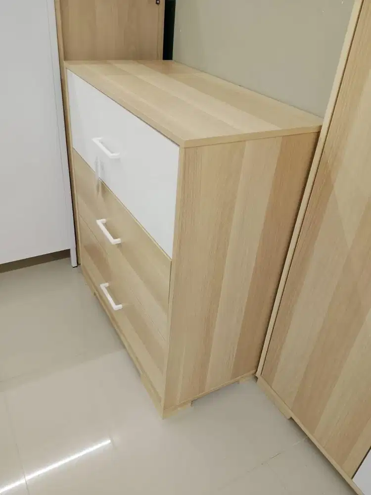 Selma Jovi Laci Pakaian 3 Tingkat - Putih Oak