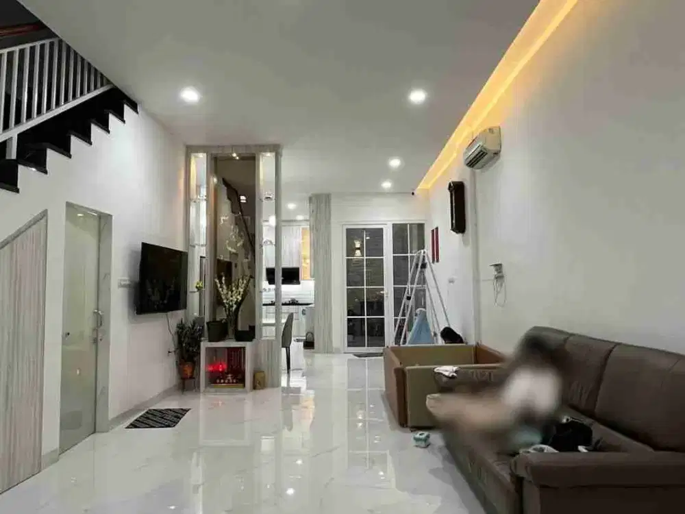 Townhouse cantik Komplek Madio Regency Krakatau medan