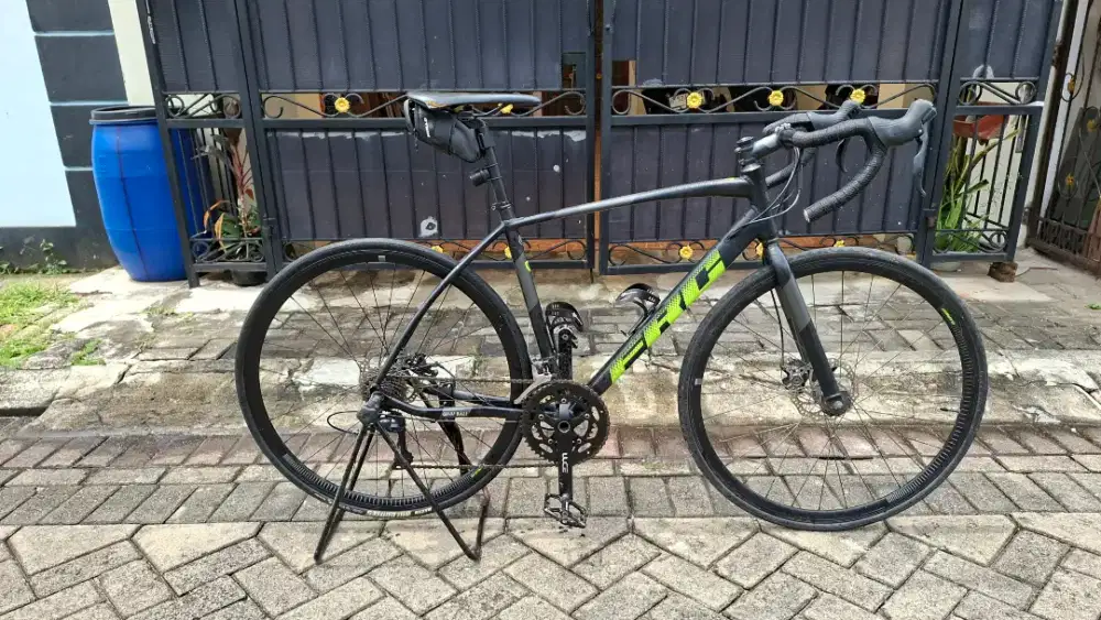 Sepeda Road bike 700C Element FRC GFNY Bali