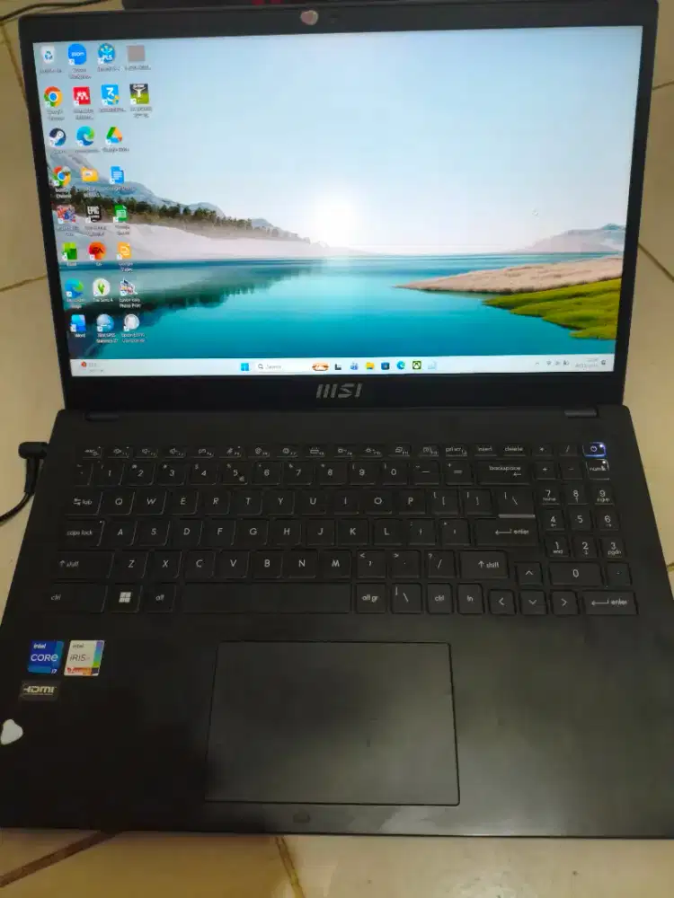 MSI Modern 15 B11M-012ID