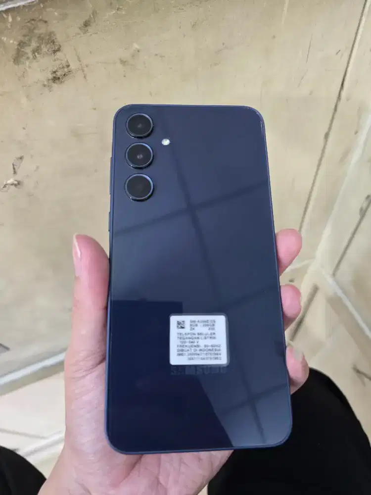 Samsung a35 8/256 mulus
