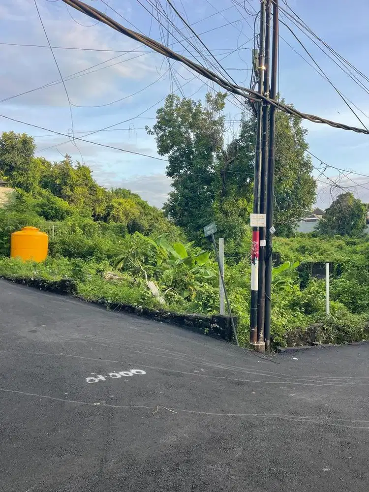 Dijual — Tanah 1,4 Are di Jimbaran / Benoa (Nusa Dua)