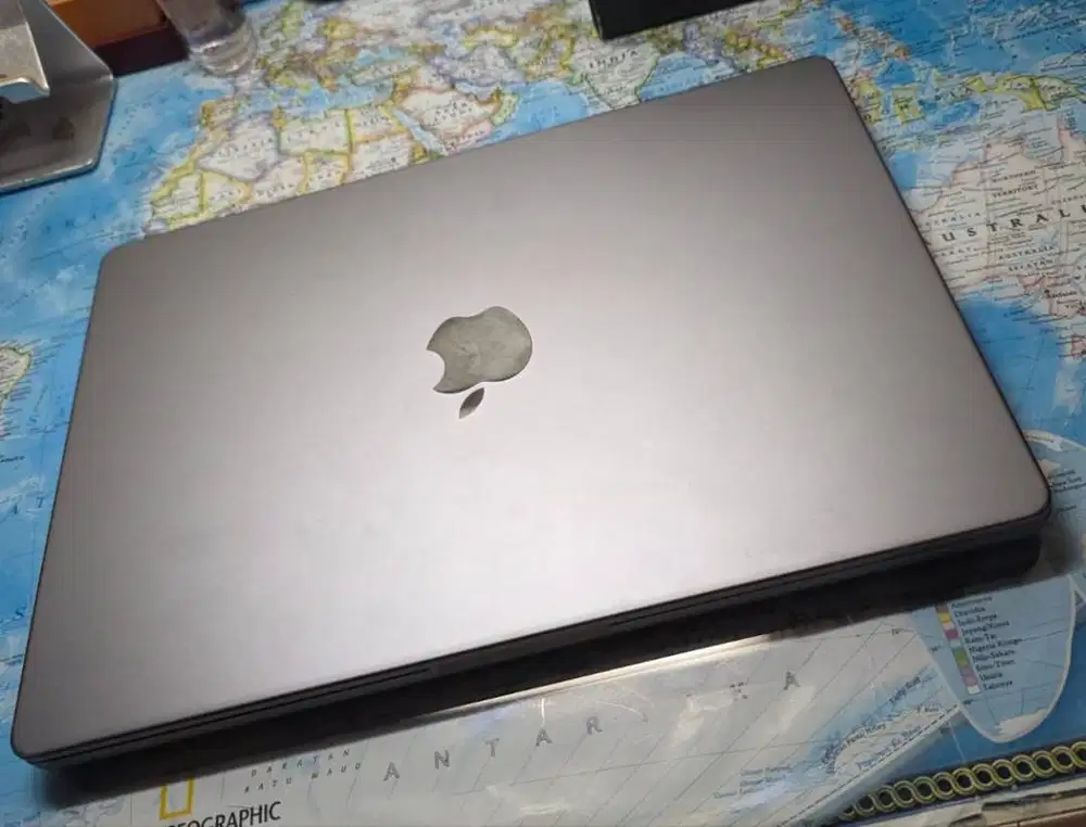 Macbook M1 Pro 16/512 2021 Bekas
