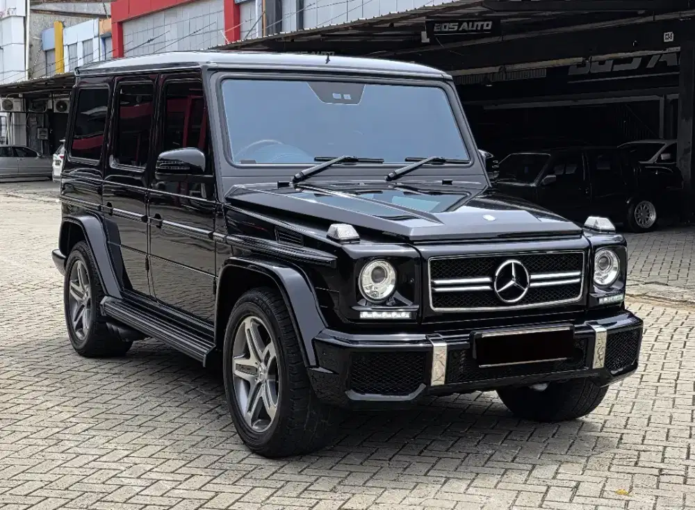 MERCEDES BENZ G55 AMG FACELIFT G63 2011 KM 30RB RECORD HITAM
