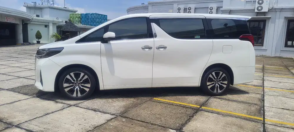 Toyota Alphard 2.5 G TSS A/T
 (Toyota Safety Sense] Nik 2020