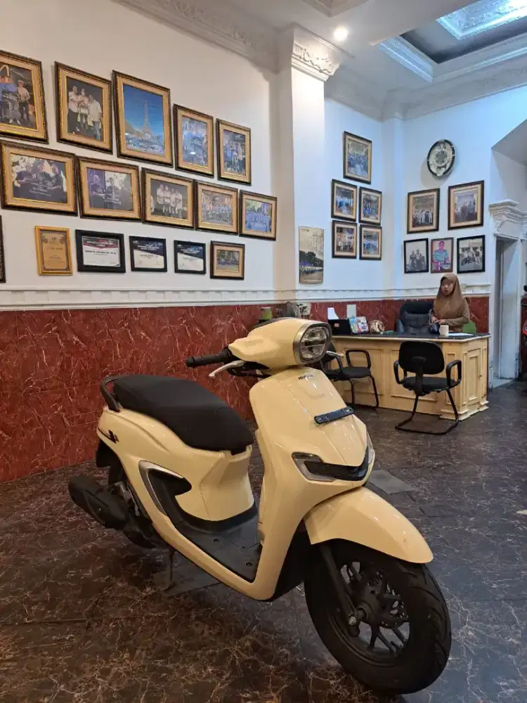 HUB DEDI DP 2 JT STYLO 160 CBS THN 2025 KM LOW KTP DAERAH BISA KREDIT