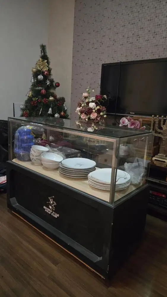 Dijual Styling kaca tebal cocok utk segala jenis usaha