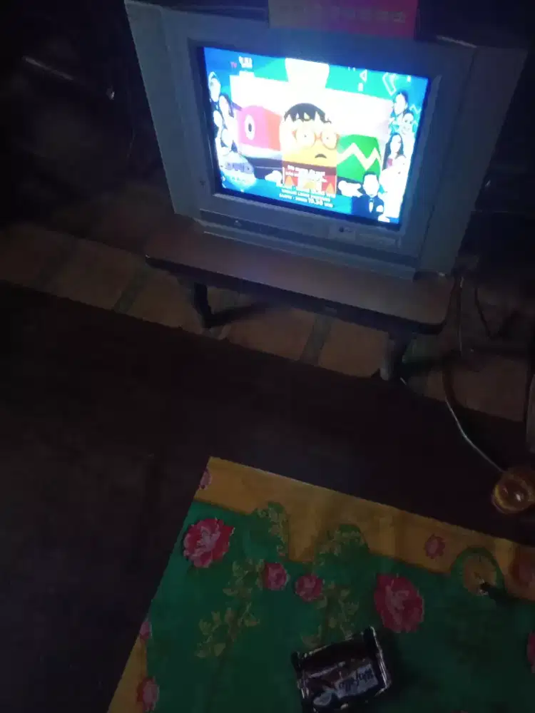 Tv tabung 17 inci langka