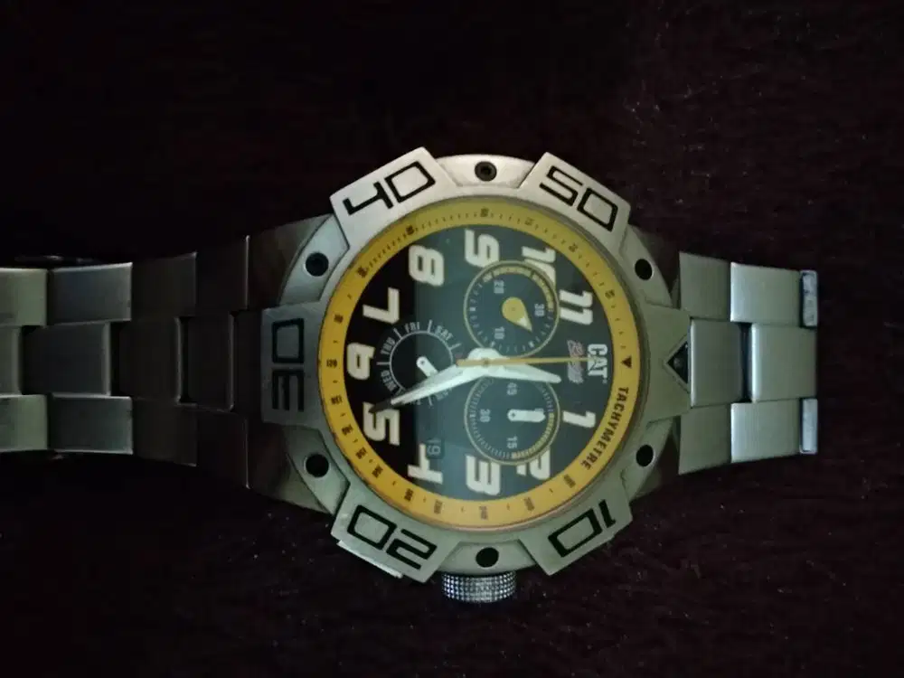 Caterpillar Unlimited Original Kondisi Sangat Baik – Jual Cepat