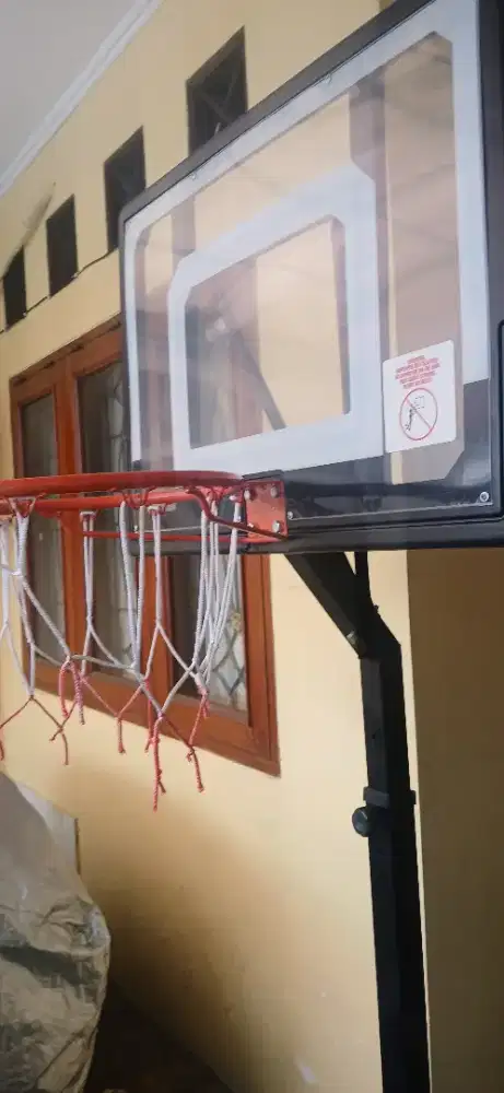 Ring basket dan tiang basket komplit