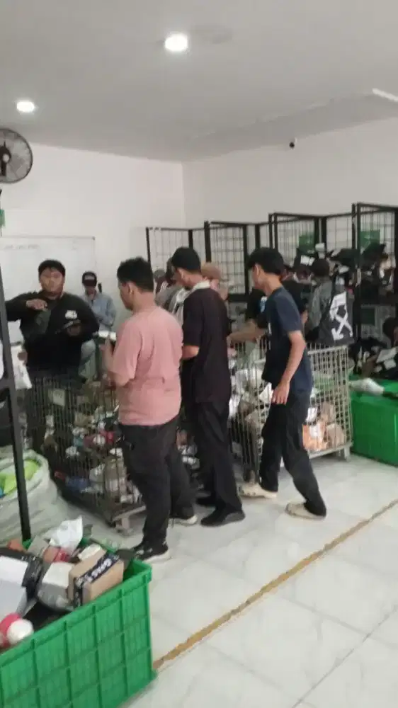 kurir paket tiktokshop GTL (goto logistik)ol