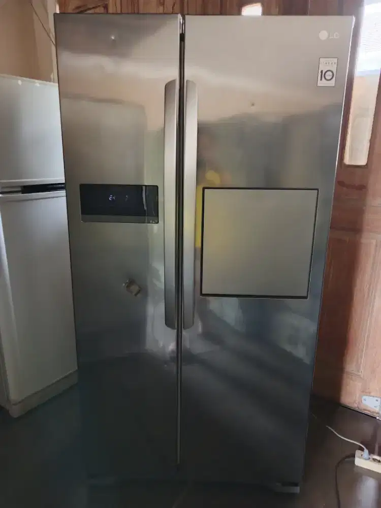 Kulkas Mewah Side By Side Samsung Plus Minibar