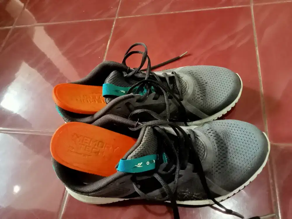 Reebok Flexagon original