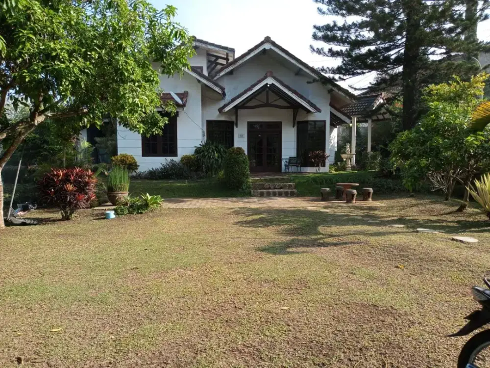 Dijual Rumah Vila Batu Malang