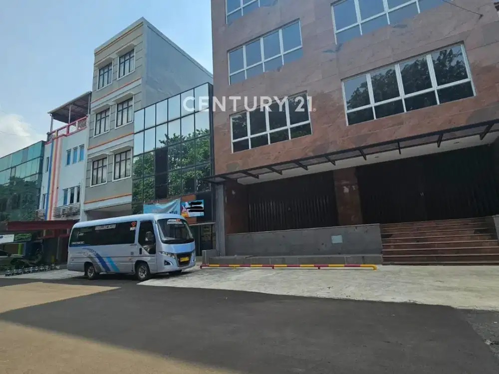 Ruko Berlokasi Strategis Cocok Untuk Usaha Di Pulomas