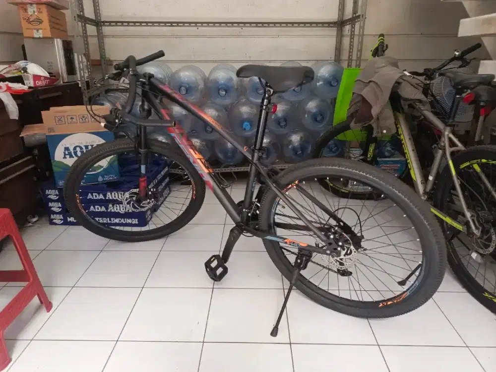 Sepeda genio m345 7 speed