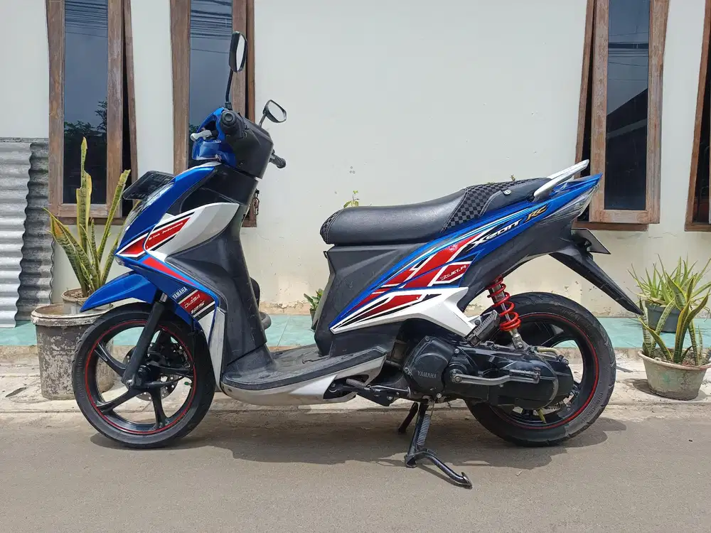 Yamaha Xeon rc 2013 lengkap bagus
