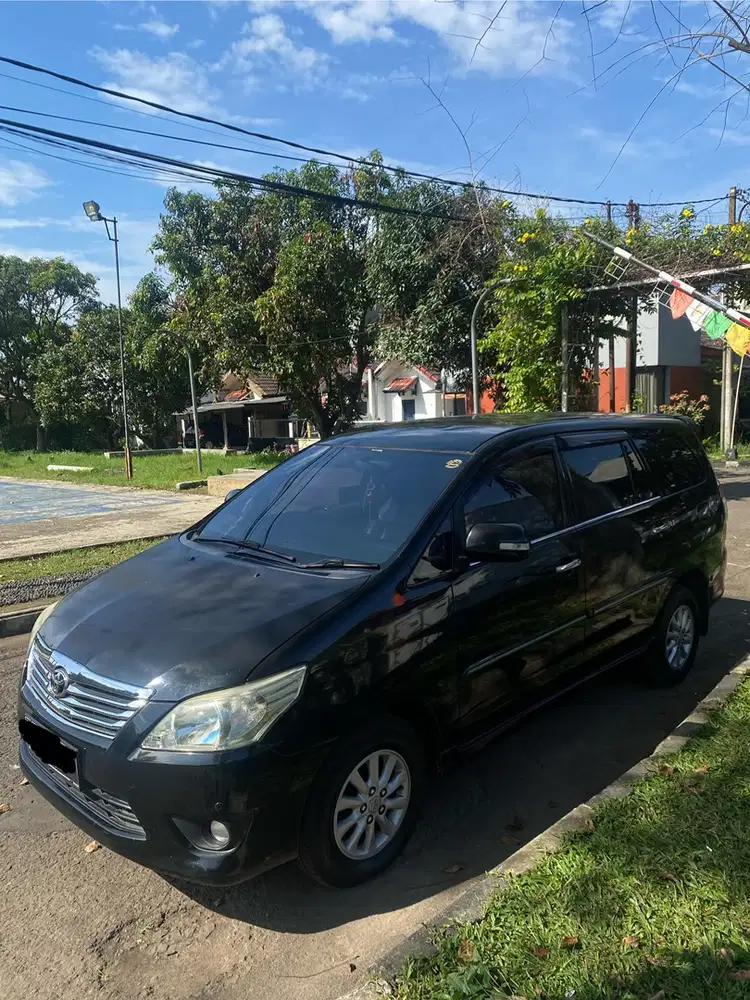 Toyota Kijang Innova 2012 Diesel