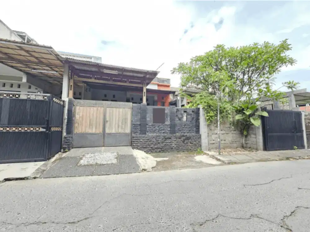 RUMAH DI PERUM OMA INDAH TAPOS DEPOK