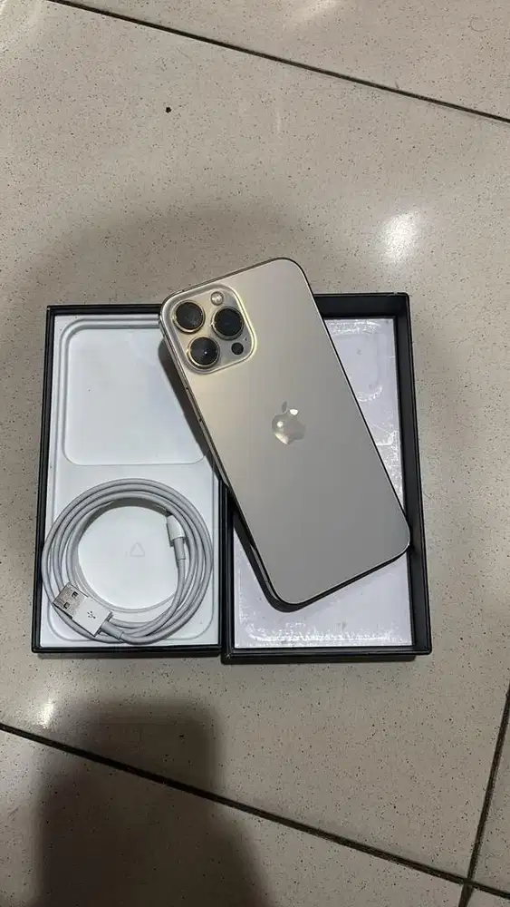 Di jual iphone 13 pro max 128