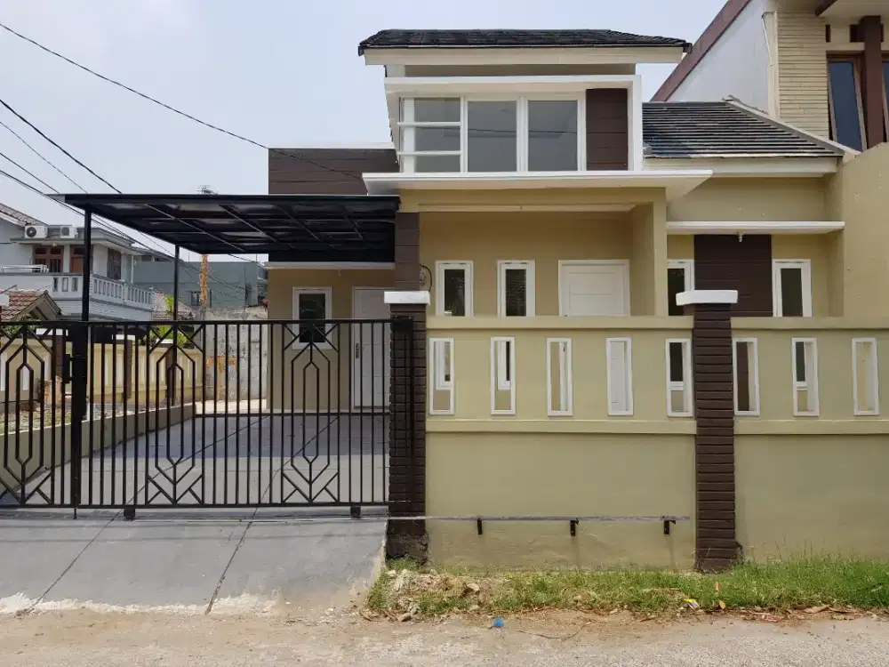DiJual Rumah Minimalis Halaman Luas
