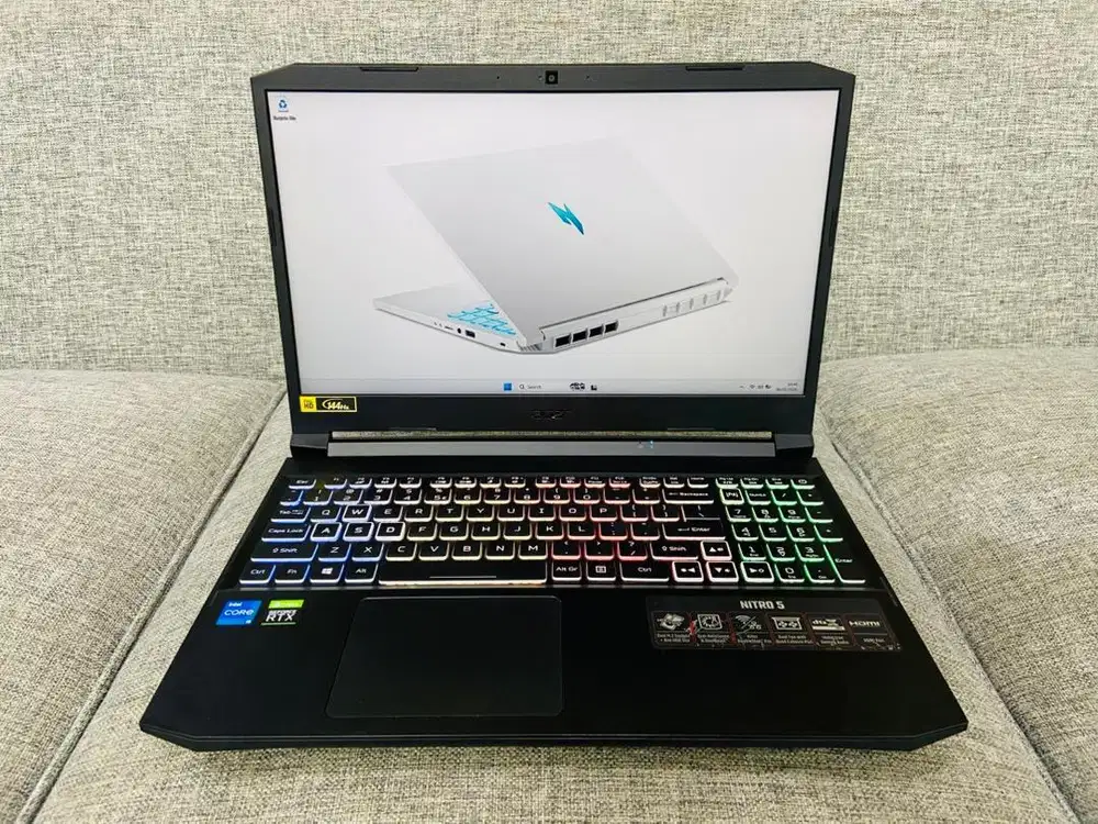 ACER NITRO CORE i5-11400H RTX 3050 RGB RAM 8-512 GB LIKENEW SIAP PAKAI