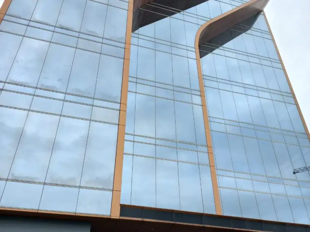 *Disewakan Office Space / Gedung Perkantoran di Pinggir Jalan Utama & Dekat Mall Gading Serpong Tangerang*