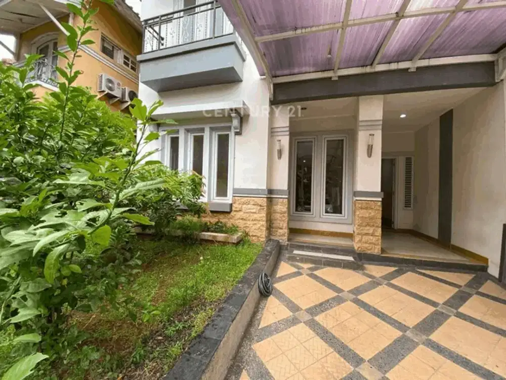 RUMAH 2 LANTAI DI DALAM CLUSTER KOTA WISATA CIBUBUR