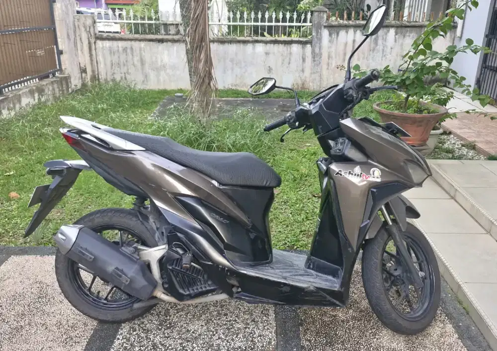 Dijual 1 Unit Motor Vario CBS ISS 125CC Tahun 2019