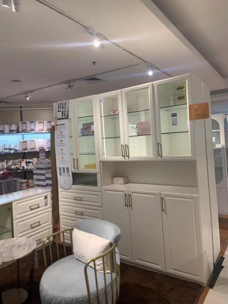 Konz 3doors glas c shelf