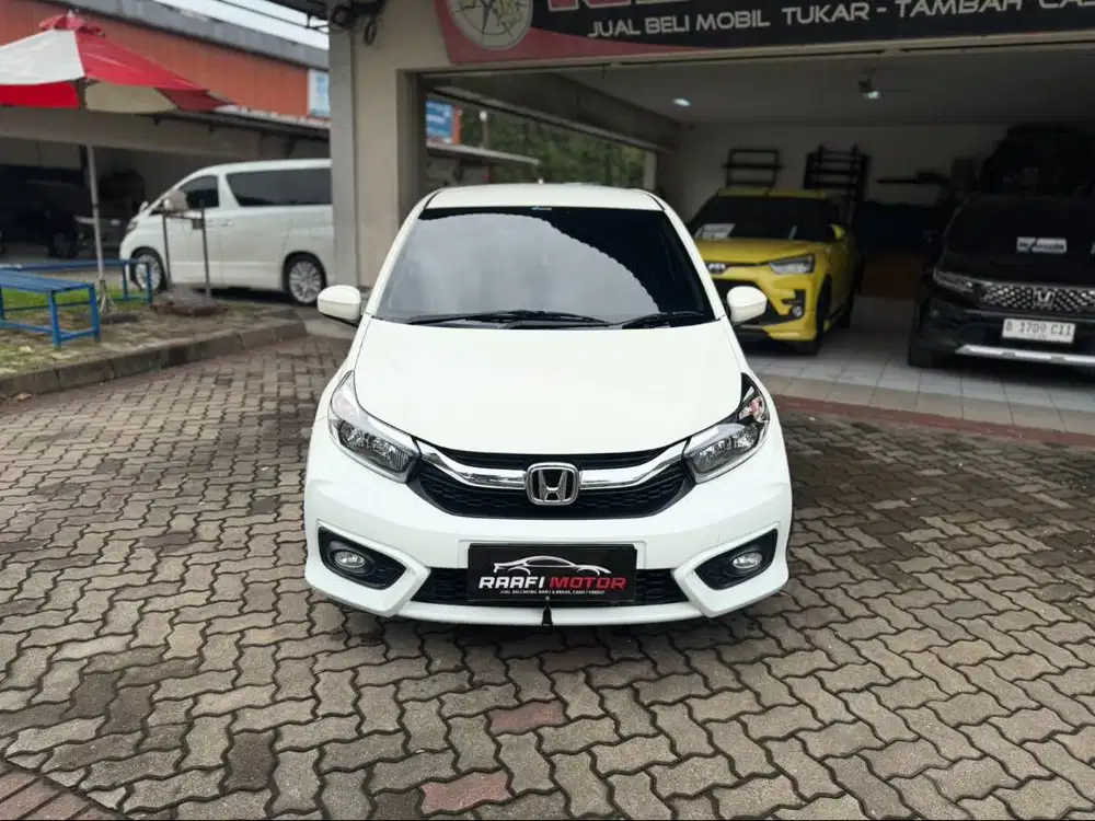18RIBU KM LOW Honda Brio Satya MT 2018 Putih