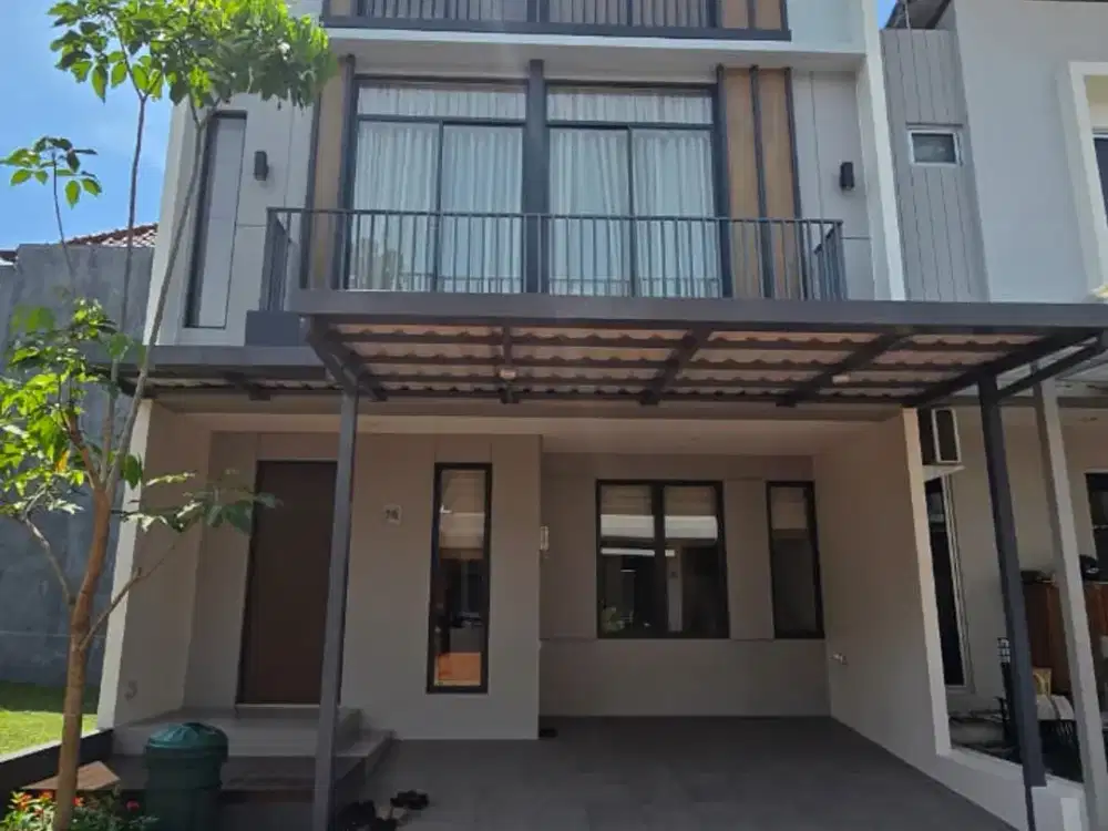 Dijual Rumah baru 3 Lantai di  Malibu Gading Serpong, Tangerang.