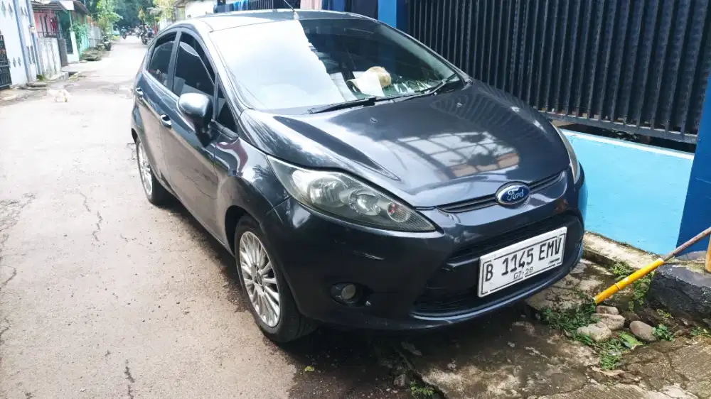 Ford Fiesta Trend A/T  2013