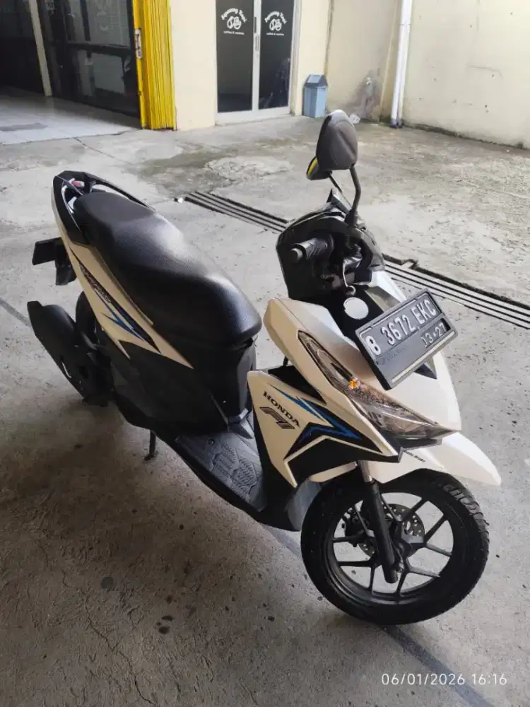 Jual Cepat !! Vario 125 old led fi !! Pajak panjang