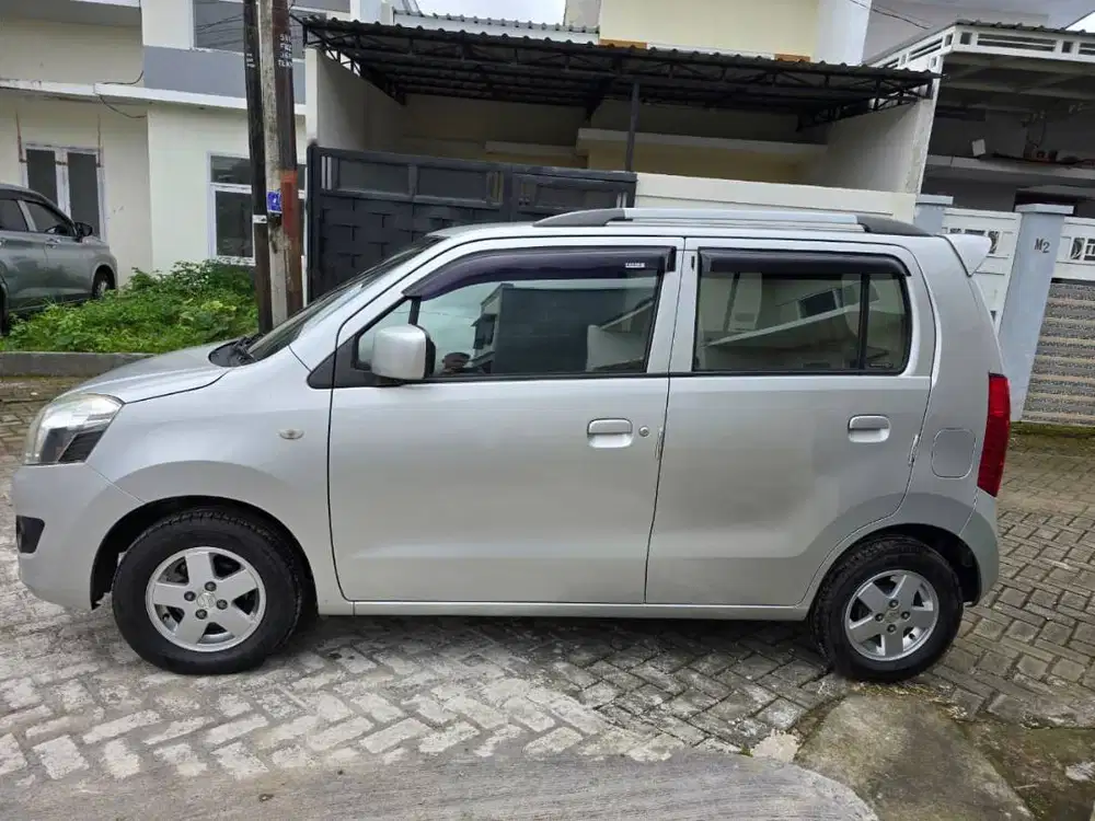 Mobil Pribadi Karimun Wagon R 2014