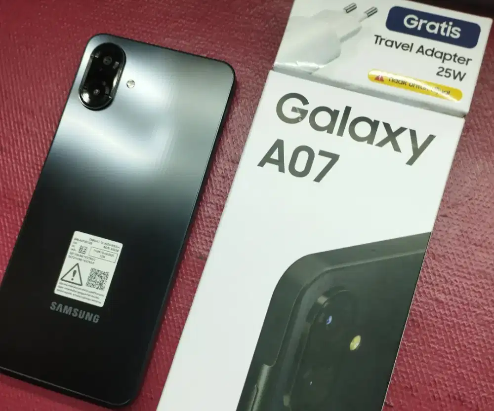 SAMSUNG A07 8/256 LIKE NEW